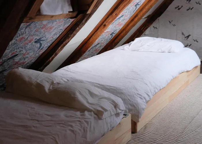 Hostel Baqueira - Refugi Rosta - Pyrenmuseu